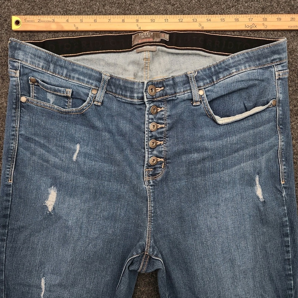 Torrid Premium Stretch Sky High Skinny Crop Distressed Denim Jeans Plus Size 22R - Picture 4 of 10